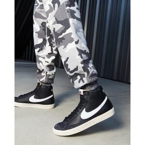 Nike Blazer Mid '77 Vintage  Black Men's 9.5